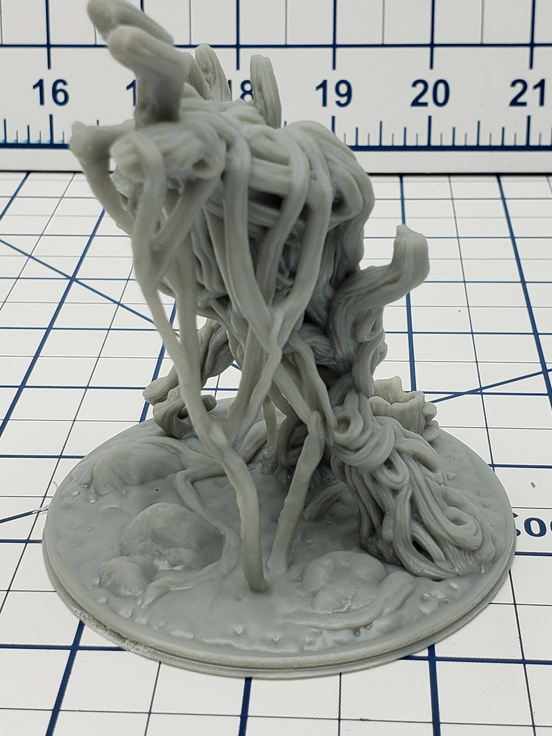 Jungle Treant Mini - Savage Atoll - Hero's Hoard - DND - Pathfinder