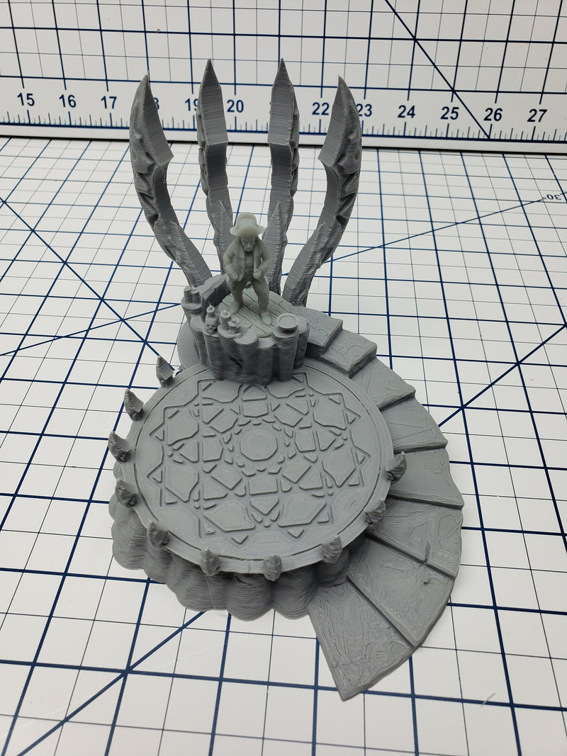 Mind Horror - Summoning Circle Dias - Skyless Realms - DND - Dungeons & Dragons - RPG - Tabletop - EC3D - Miniature - 28 mm - 1" scale