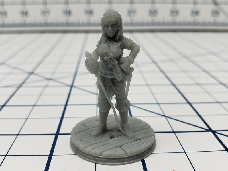 Human Female Pirate Minis - Savage Atoll - Hero's Hoard - DND - Pathfinder - Dungeons & Dragons - RPG - Tabletop - EC3D - Miniature