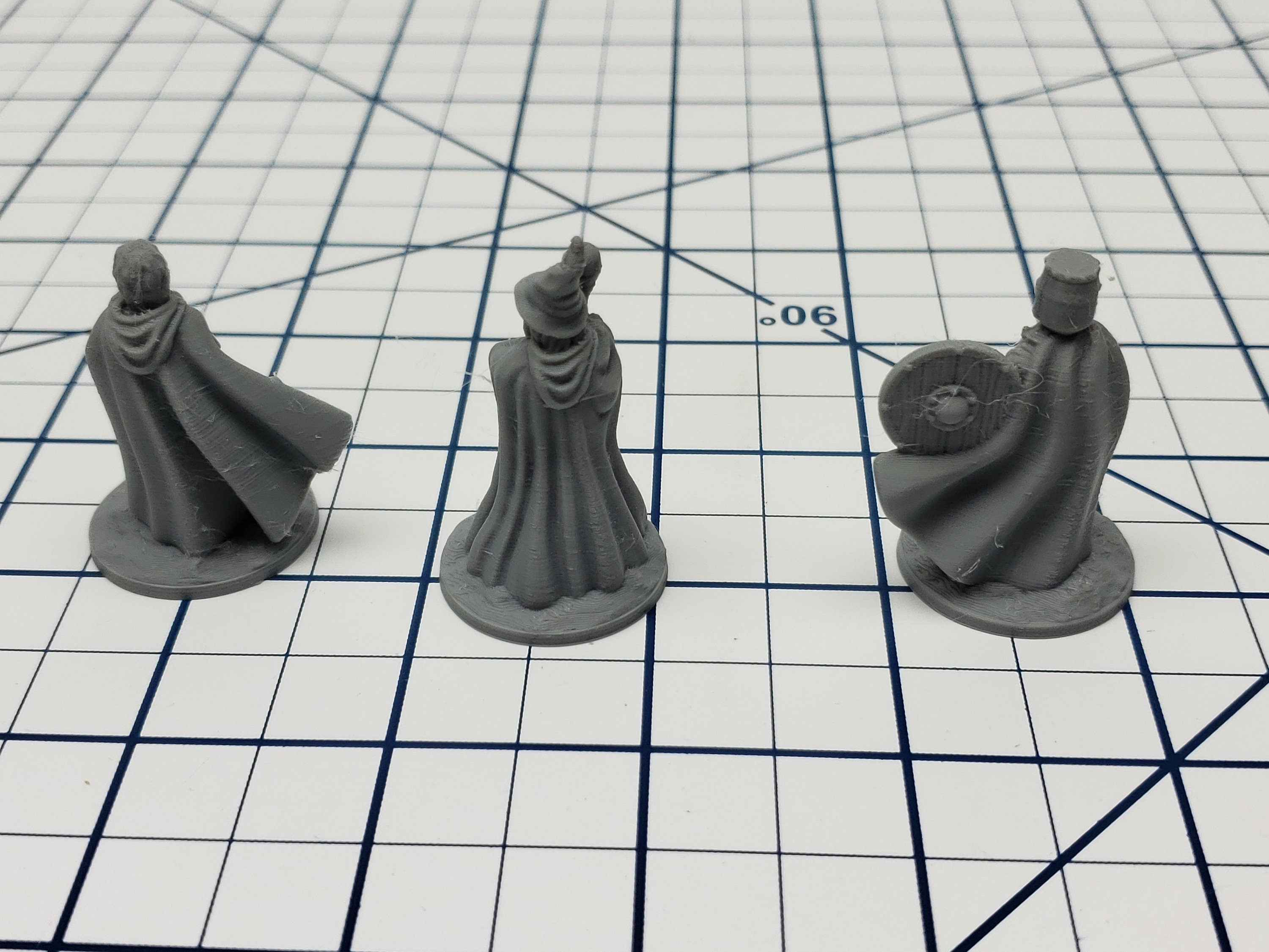 Adventurer Miniatures - DND - Pathfinder - RPG - Dungeon & Dragons - Miniature - Mini - 28 mm / 1" - Fat Dragon Games