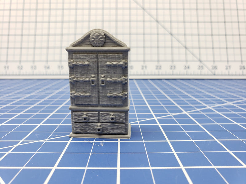 Wardrobe And Drawers Items - Dragonshire - Fat Dragon Games - DND - Pathfinder - RPG - Terrain - 28 mm / 1" - Dungeon & Dragons -