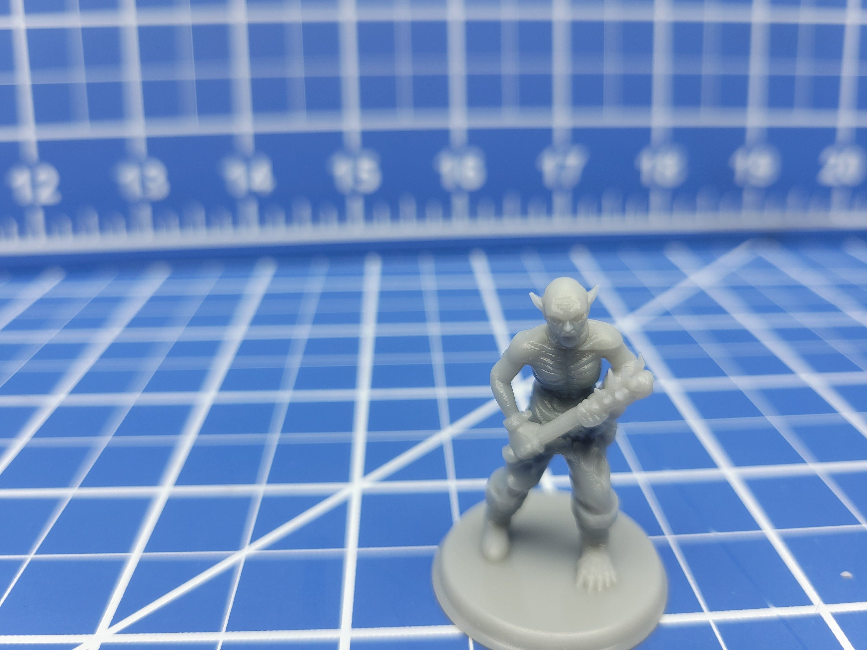 Vampire Thrall Minis - Beasts and Badies - Hero's Hoard - DND - Pathfinder - Dungeons & Dragons - RPG - Tabletop - EC3D - Miniature