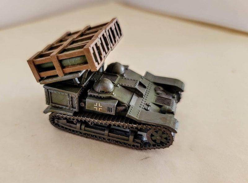 Renault UE carrier / Wurfrahmen 40 multi-launcher - War Games And Dioramas - Historical Wargaming - 28 mm Scale